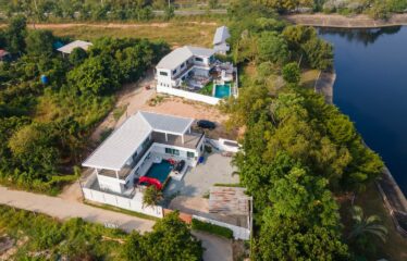 Your Tropical Oasis in Pattaya: Luxury 6-Bed Pool Villa in East Pattaya