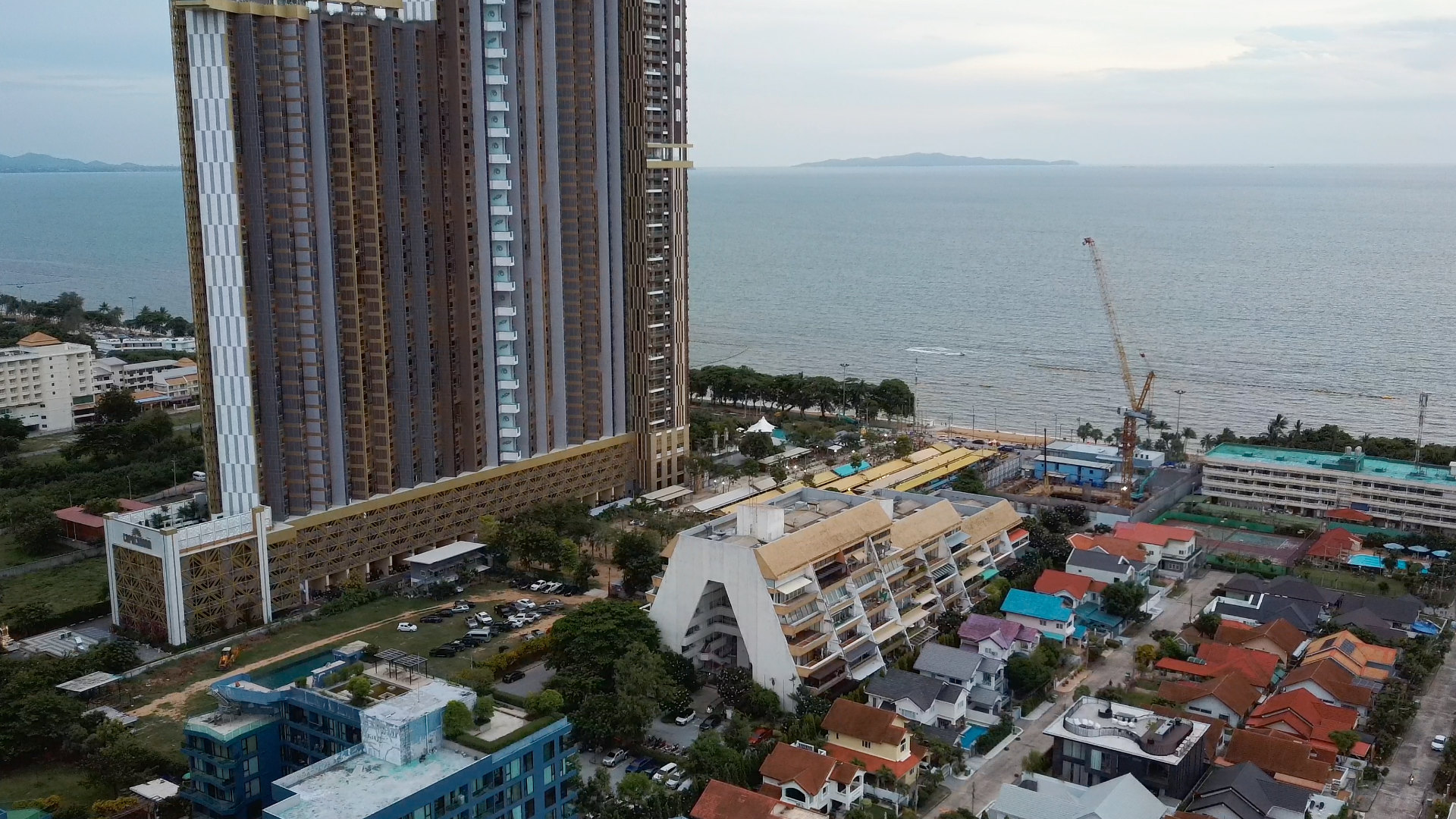 Luxury Apartment in Jomtien for Sale